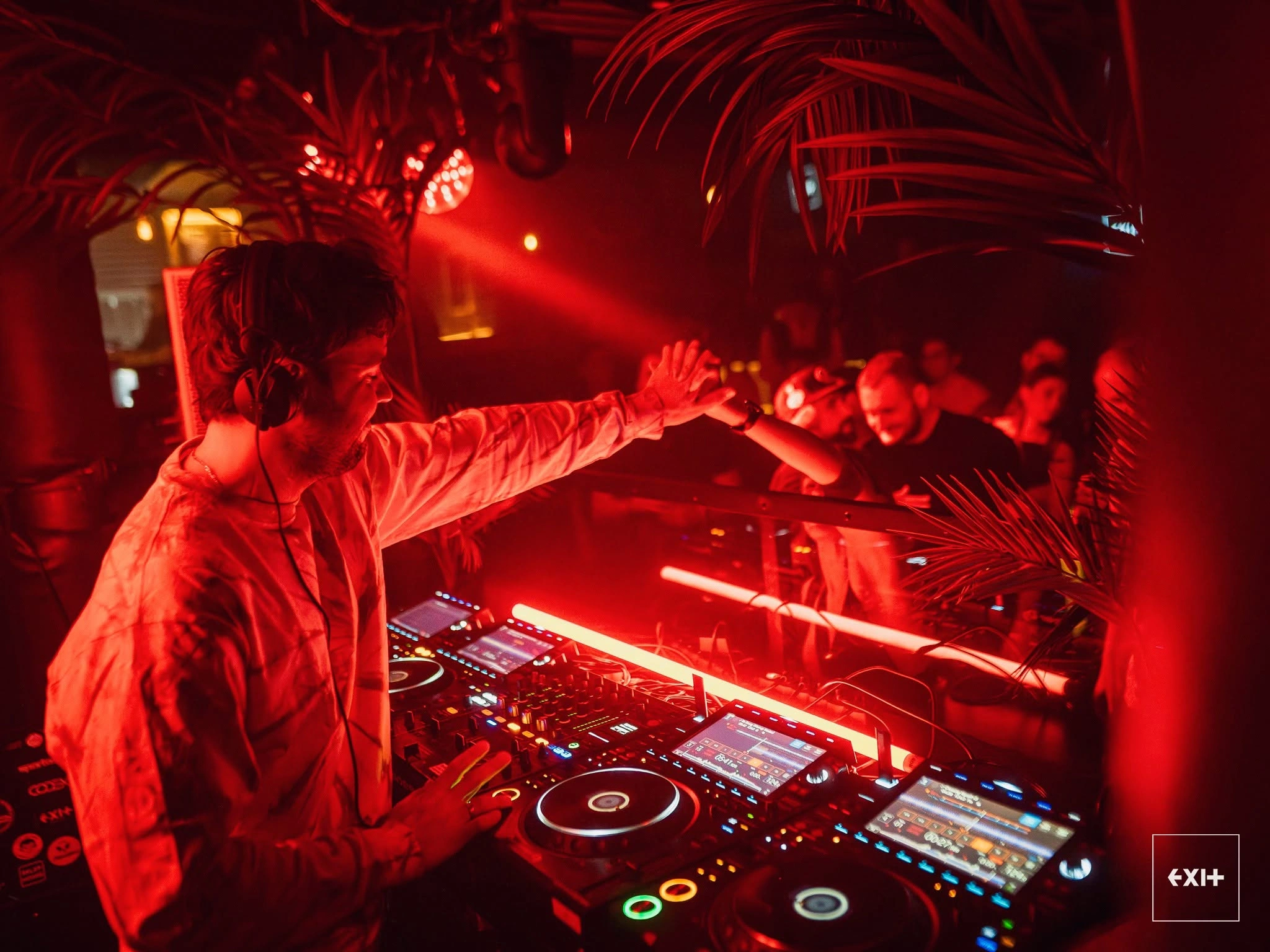 EXIT Club
